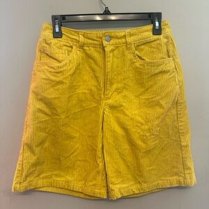 Women’s Converse x Mademe 2018 Limited Release Yellow Shorts Size 0